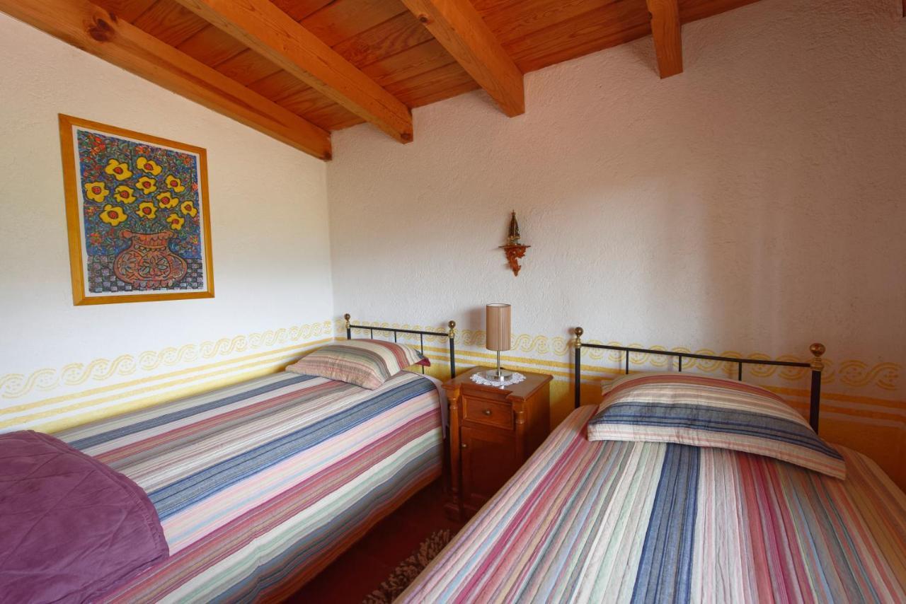 Casa Navacoyan Bed & Breakfast มาลินาลโค ภายนอก รูปภาพ
