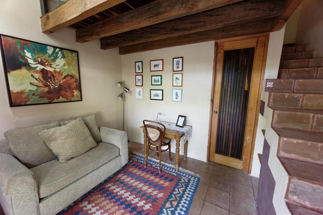 Casa Navacoyan Bed & Breakfast มาลินาลโค ภายนอก รูปภาพ